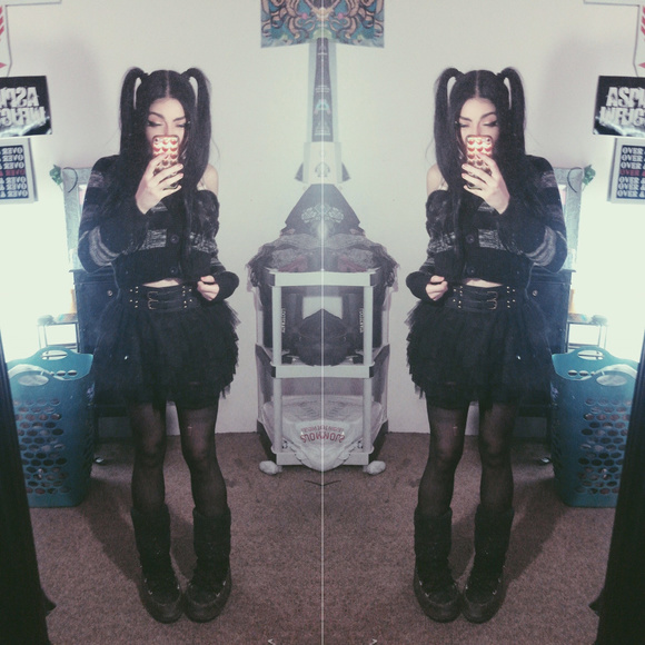 ๐Meet your Posher, Toxi (Jamie) ๐ - Picture 5 of 5